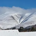 Glencoe 4*